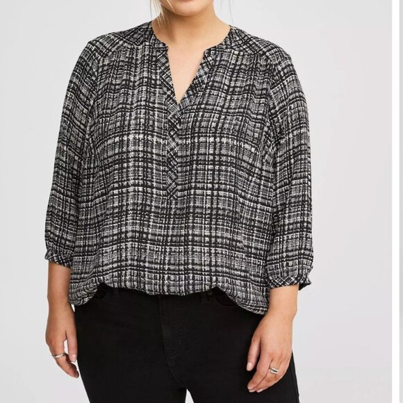 torrid Tops - GUC Torrid Harper 3/4 Sleeve Tunic